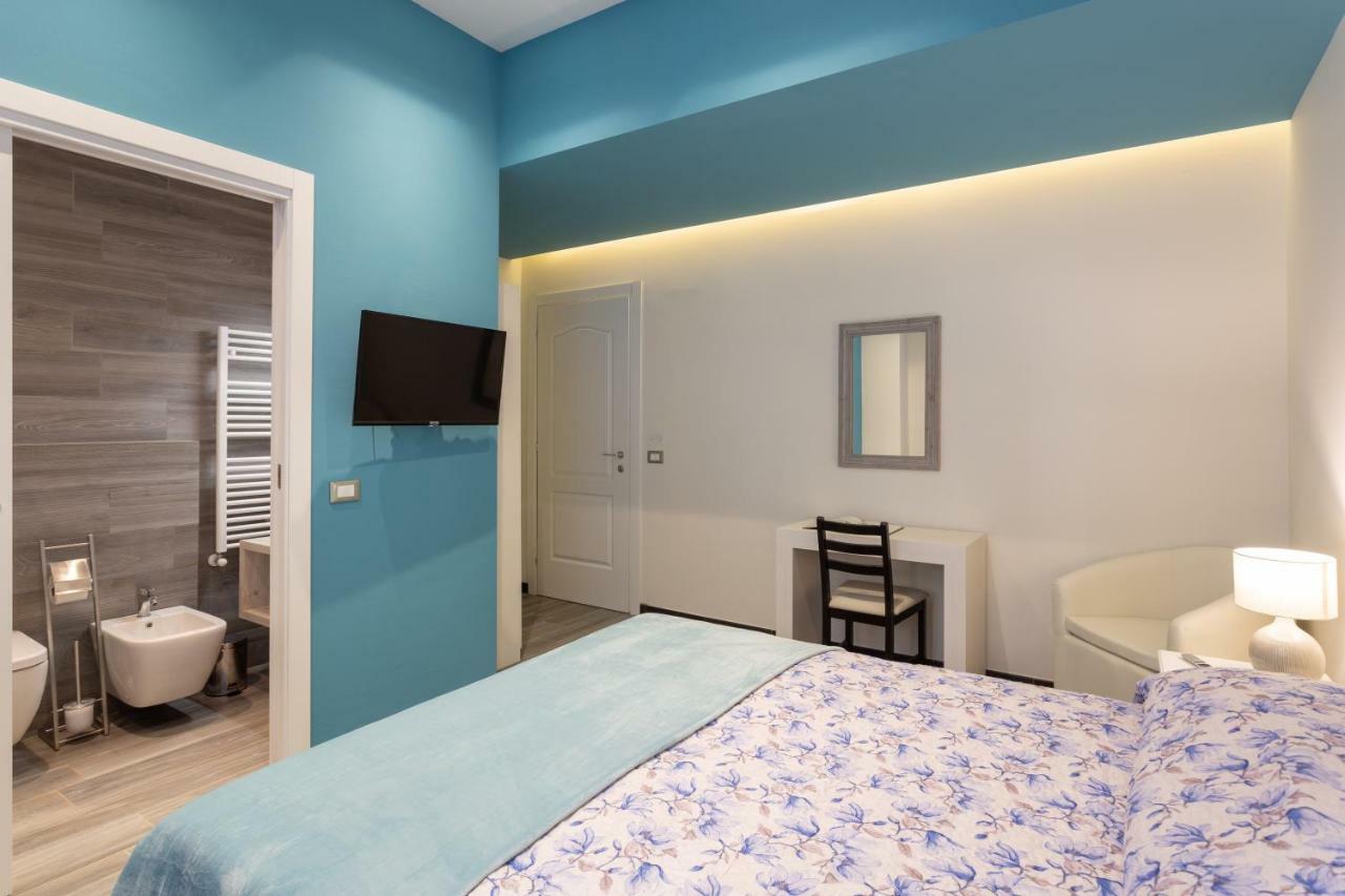 Le Stanze Di Carla! Bagno Privato, Cucina In Comune Флоренция Екстериор снимка